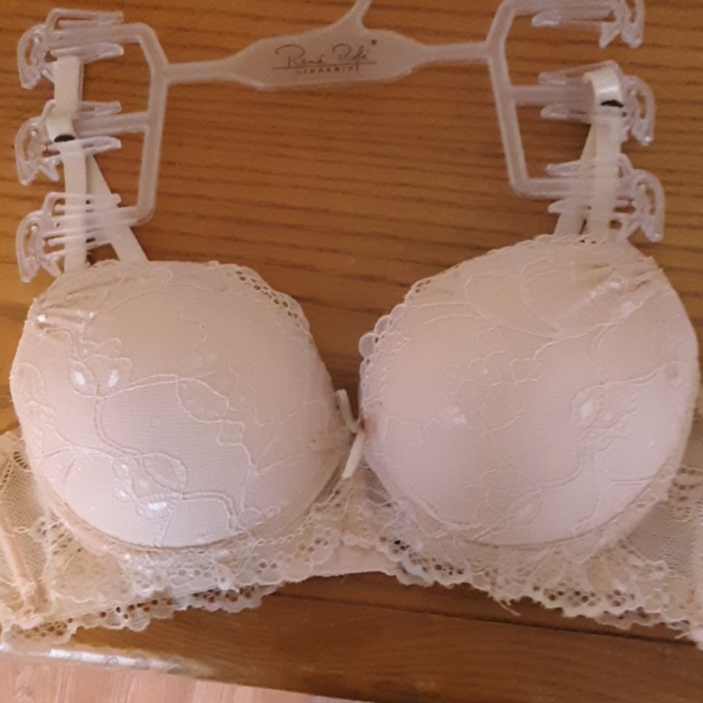 Bra
